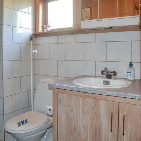 Three-bedroom Holiday In Holiday home Hovborg